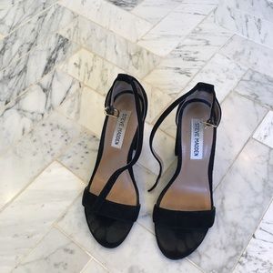 Steve Madden Block Heel Sandal 6